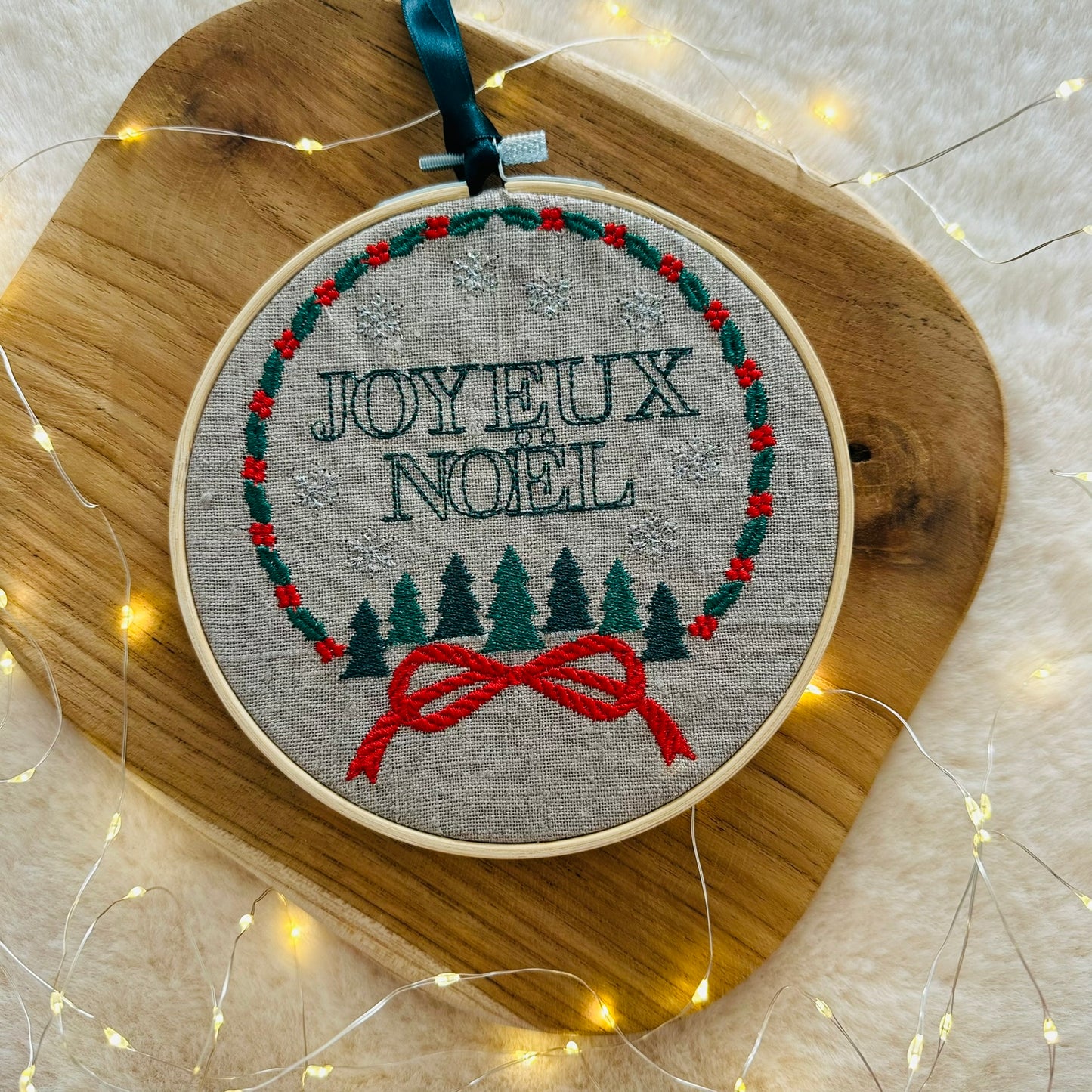 Boule de noël brodé "Couronne de Noël"