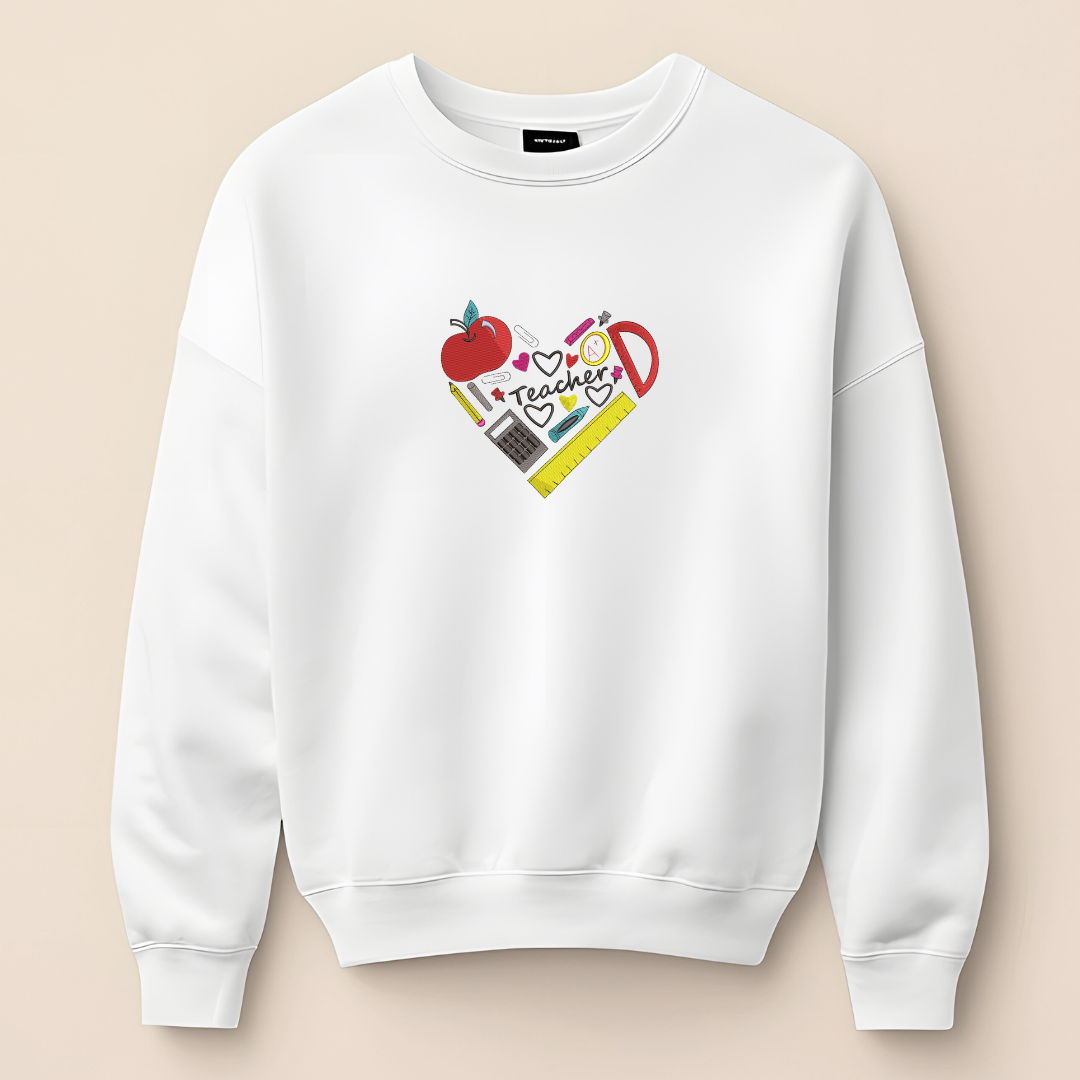 Sweat brodé, coeur teacher