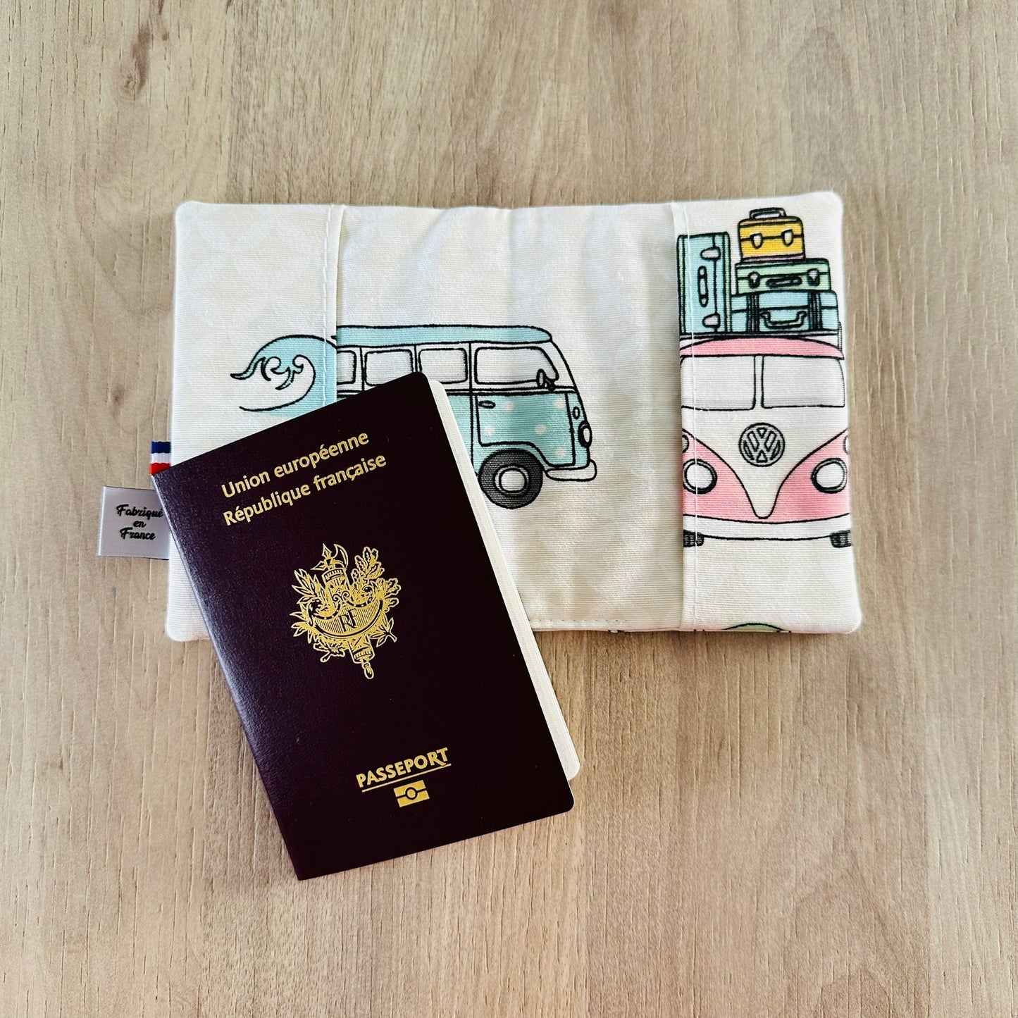 Protège passeport, surf