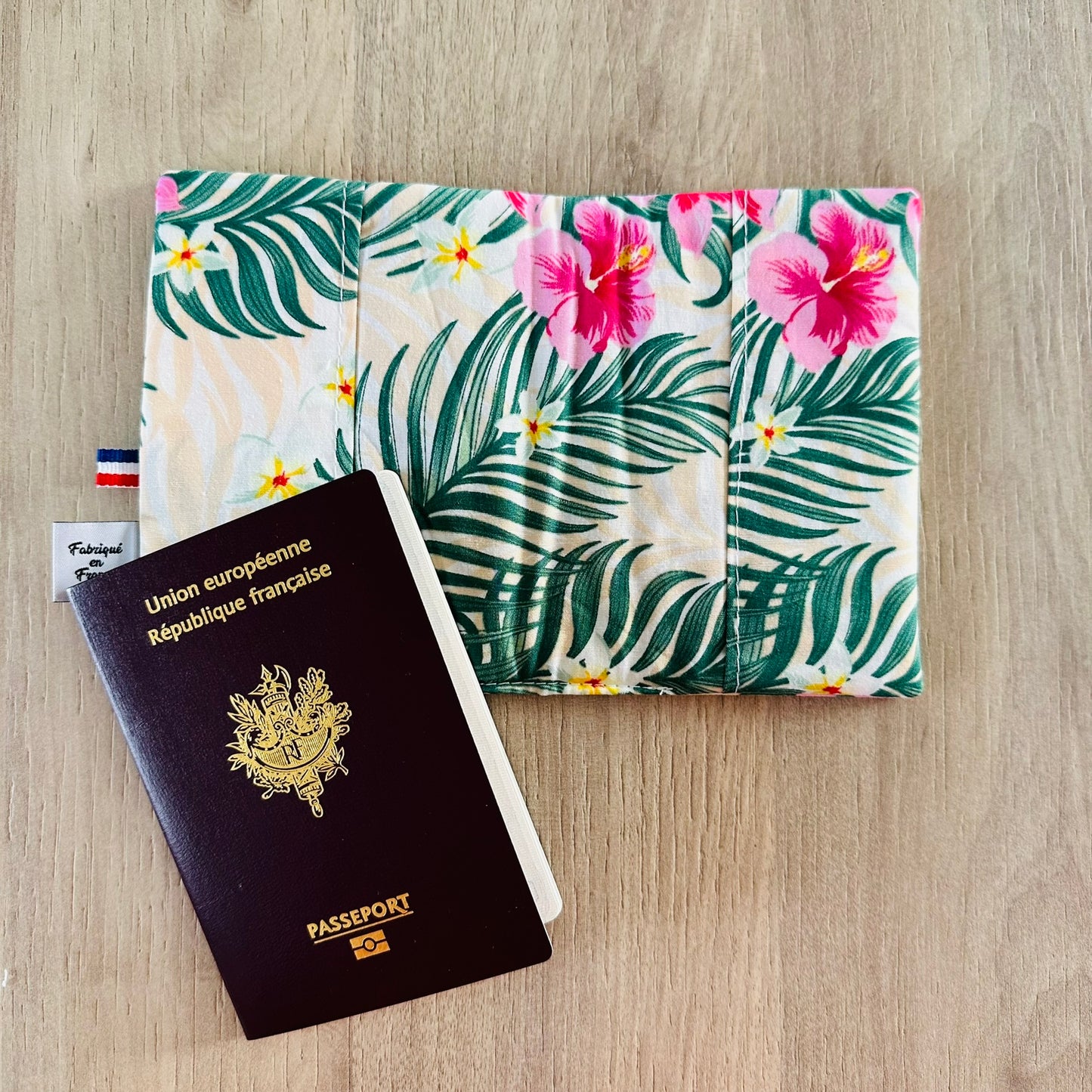 Protège passeport, Tahiti