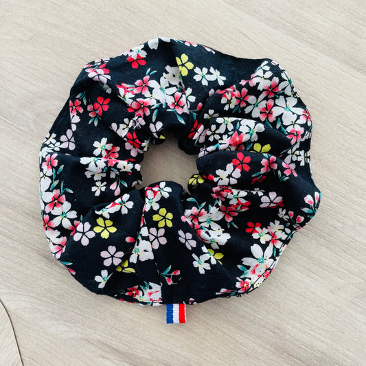 Chouchou, fleurs noires