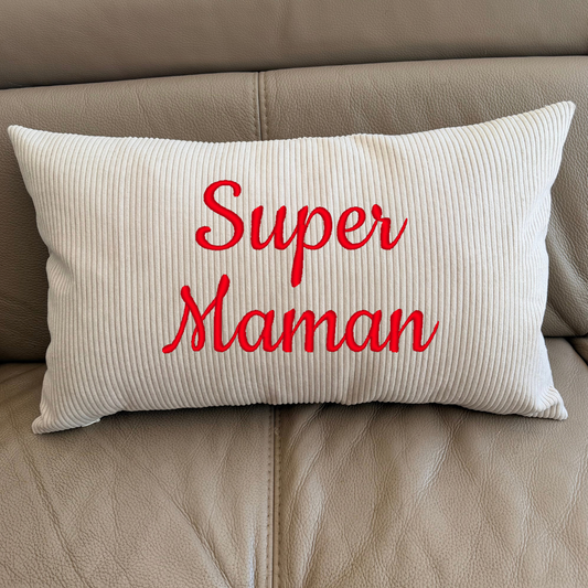 Coussin en velours côtelé – Super Maman