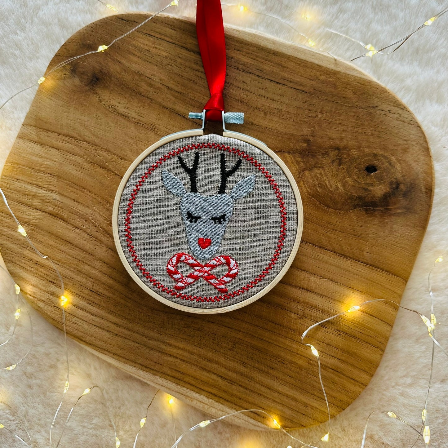 Boule de noël brodé "Rudolf"