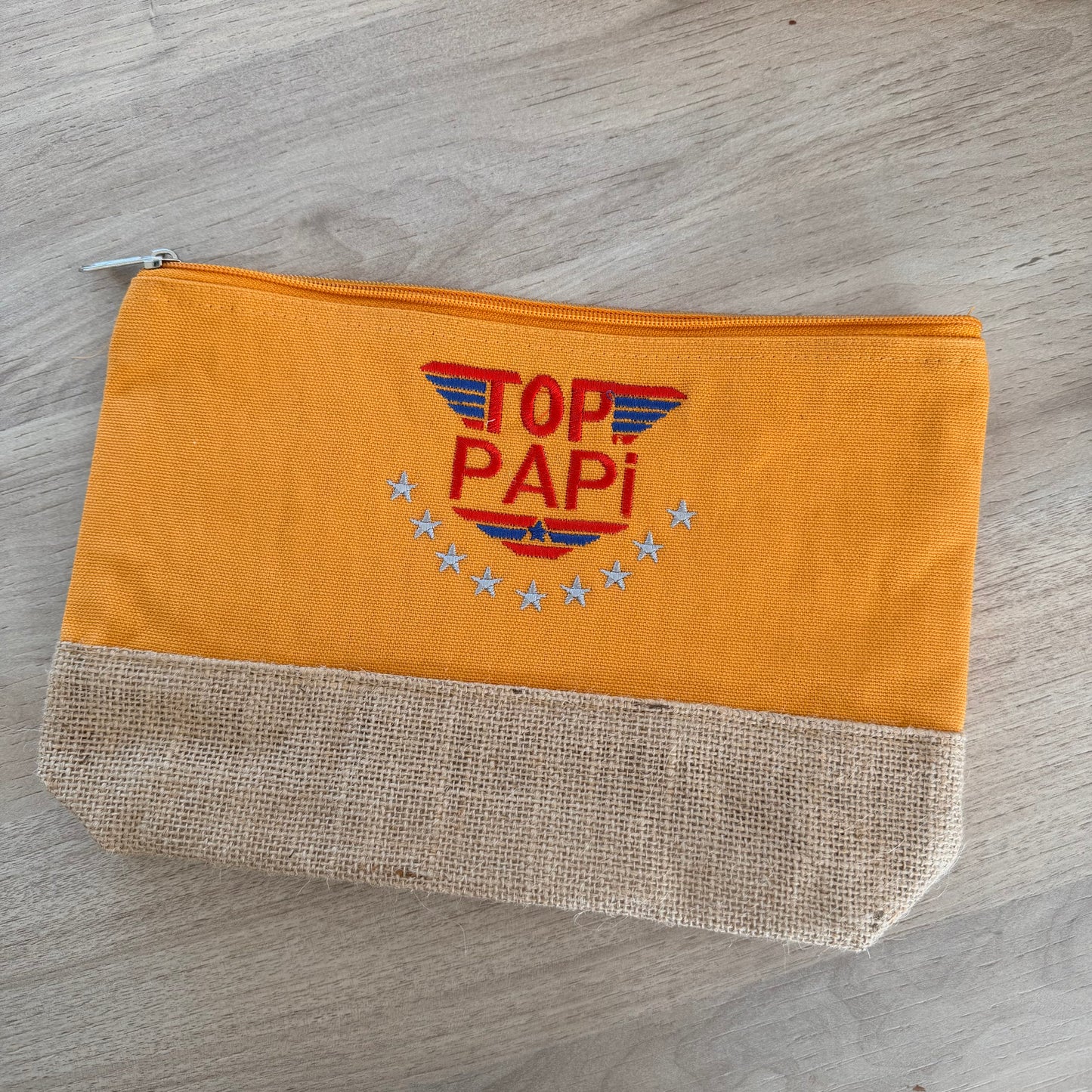 Trousse brodée, Top Papi